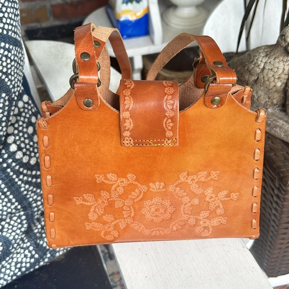 NWOT Hand Tooled Leather Bag - Picture 3 of 11
